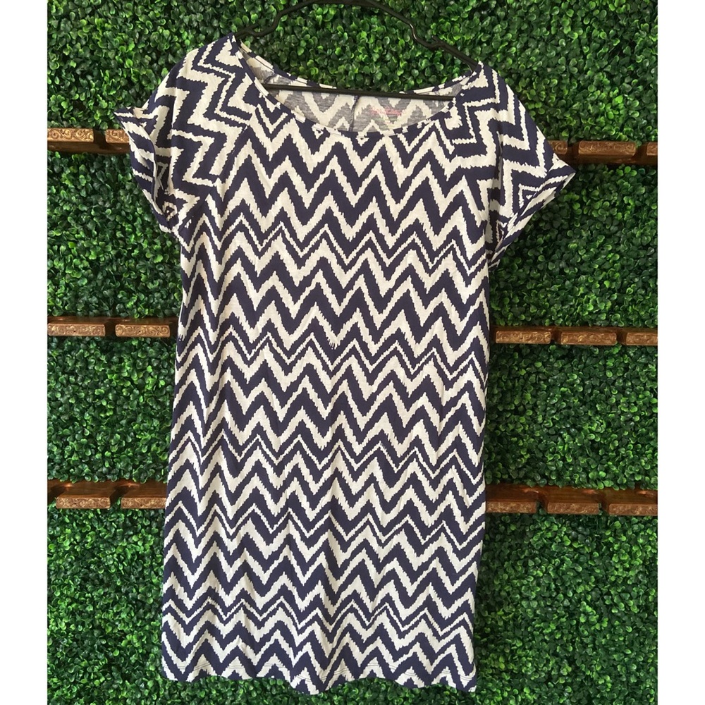 Lilly Pulitzer chevron t shirt dress
